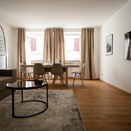 Old Town Apartment 2 Rooms/Baths ดุสเซลดอร์ฟ ภายนอก รูปภาพ