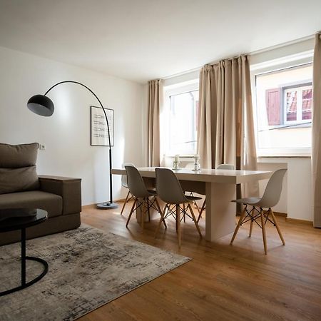 Old Town Apartment 2 Rooms/Baths ดุสเซลดอร์ฟ ภายนอก รูปภาพ